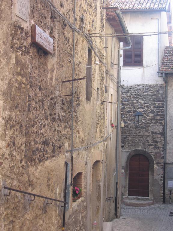 Il Sorriso Dei Monti Panzió Orvinio Kültér fotó